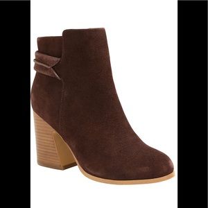 New Kensie Surrey suede dark  brown bootie